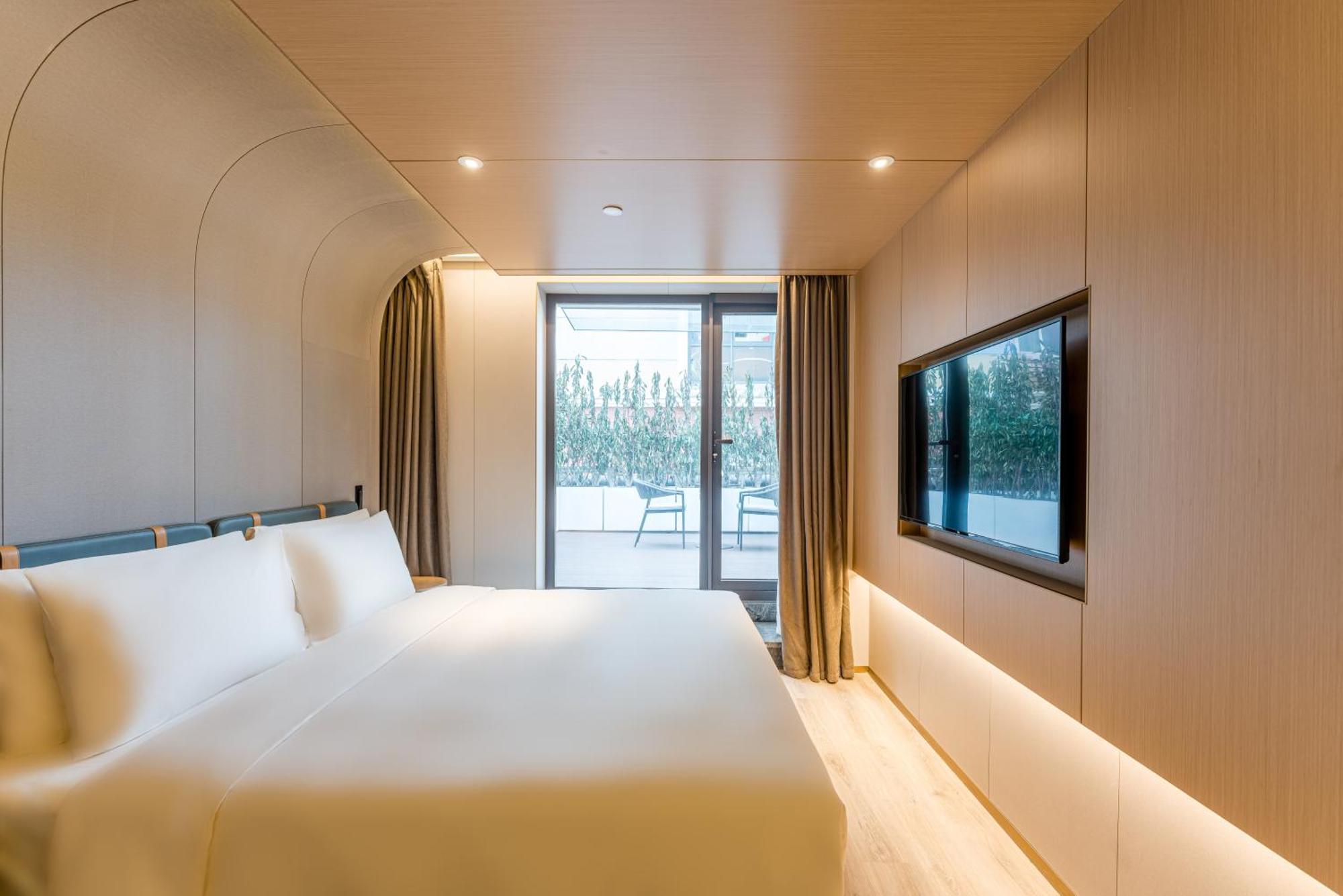 Hotel Atour World Expo West Gaoke Road 4*